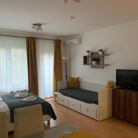 Corvin Fontana Apartment Budapeşte Dış mekan fotoğraf